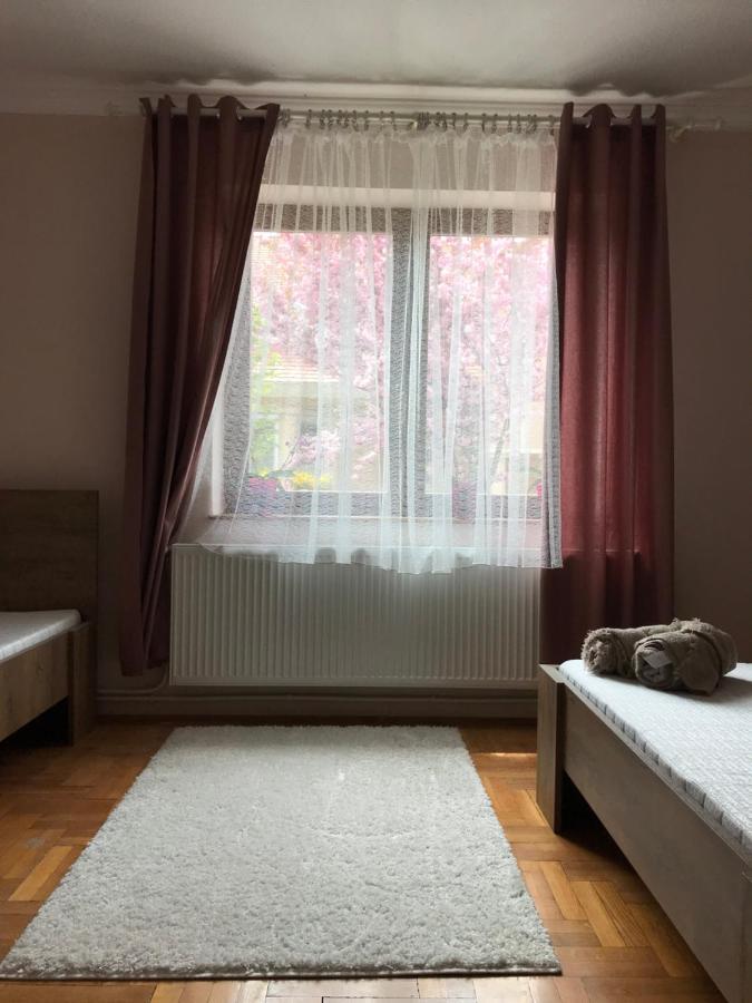 Casa Marherita Appartman Hajduszoboszlo Ngoại thất bức ảnh